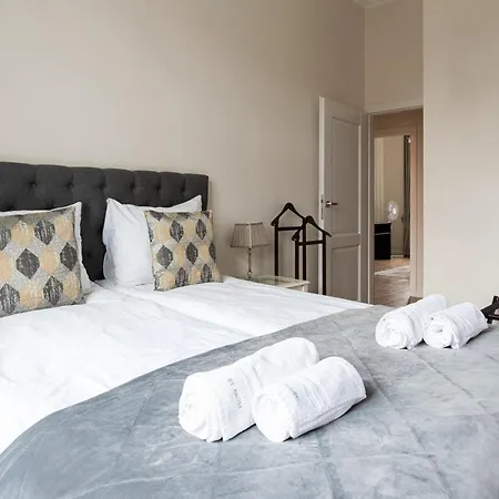 Olives Marina Old Town דירה *