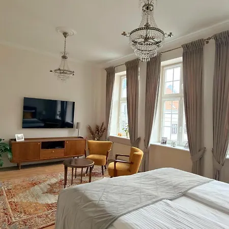 Gdansk Old Town Marina Apt 2 Min Walk To Motlawa River *