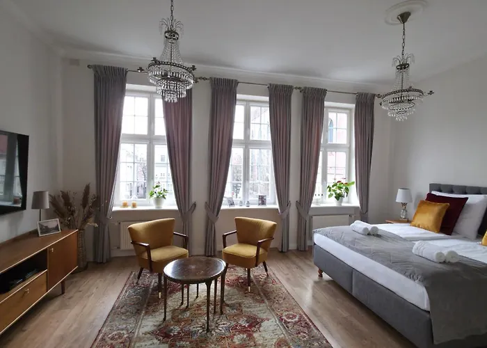 Olives Marina Steps To Basilica & Motlawa * Гданьск