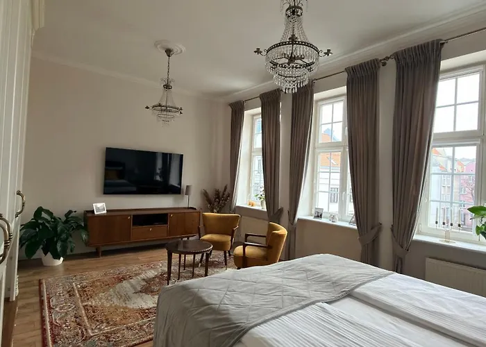 Olives Marina Steps To Basilica & Motlawa * Гданьск