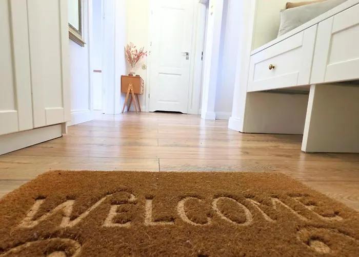 Olives Marina Apt Steps to Basilica&Motława *